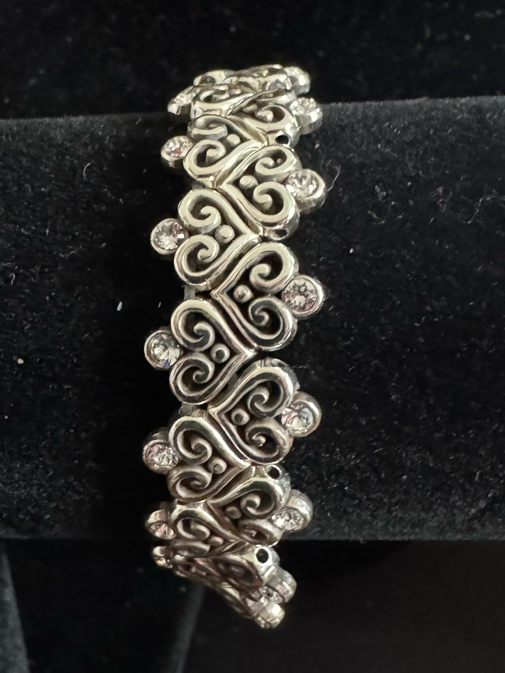 Brighton Silver Floral Scrolling Heart Bracelet with Crystal  Accents - Stretch - Picture 7 of 7